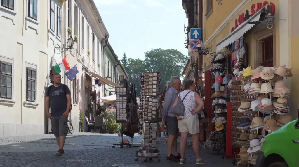 Shooping stalls