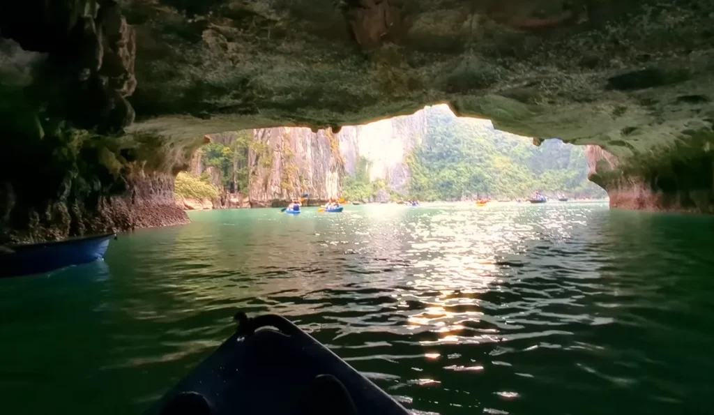 Hanoi kayaking