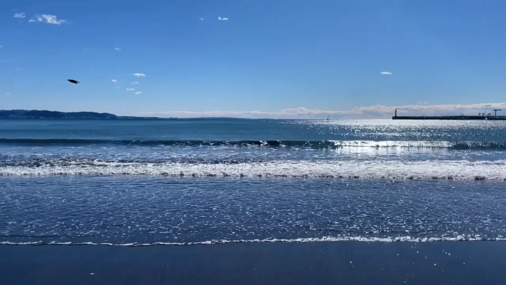Shonan monorail Beach