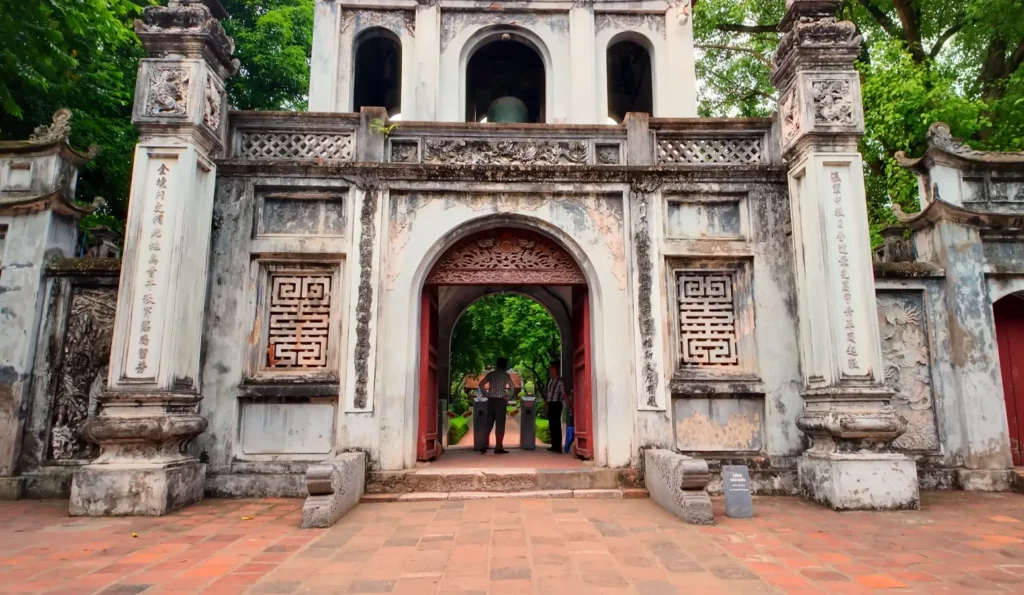 Tample of liturature