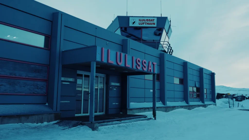 Arriving at illulissat