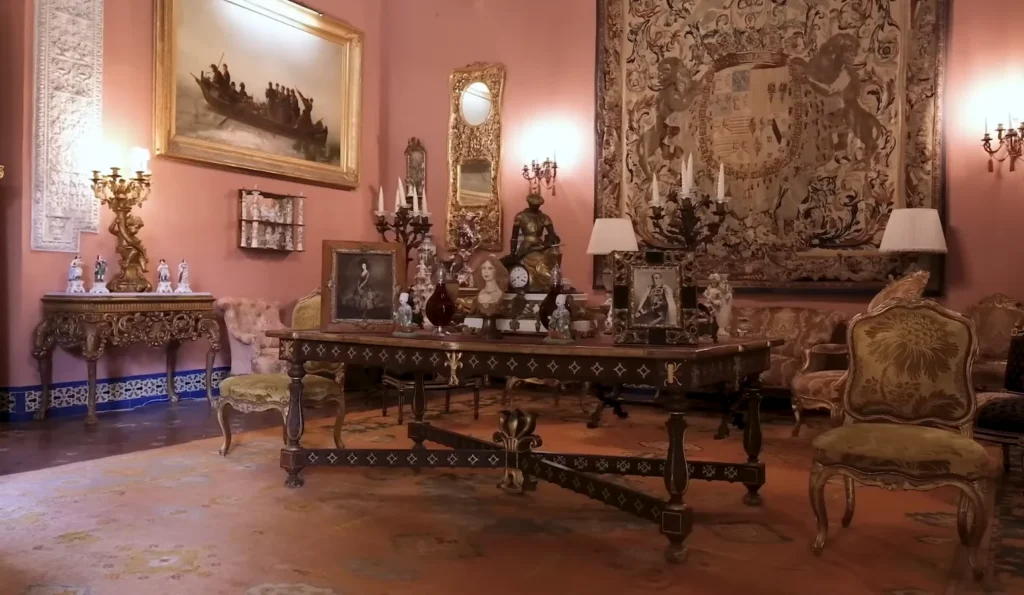 Palace_de_las_duenas