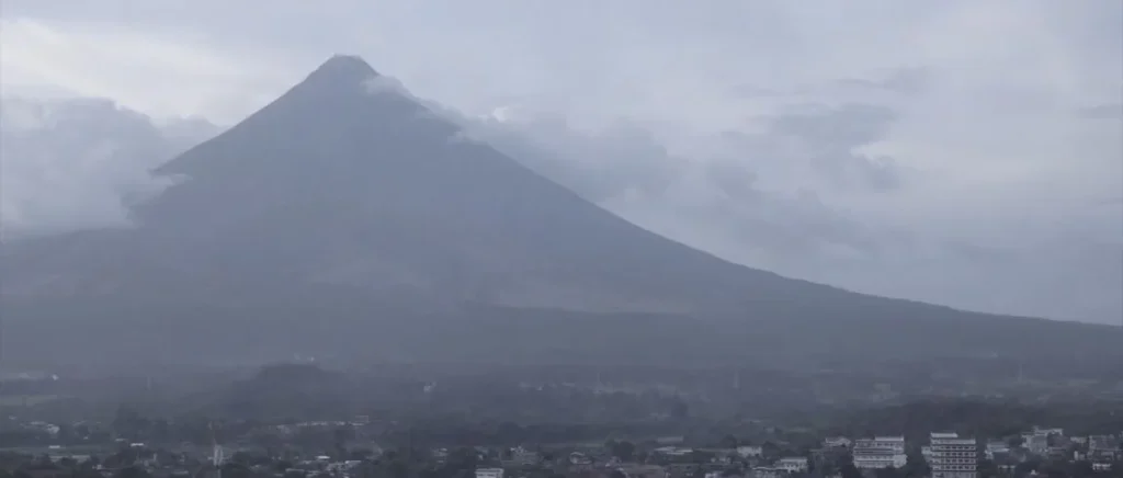 Mount Mayon, Albay