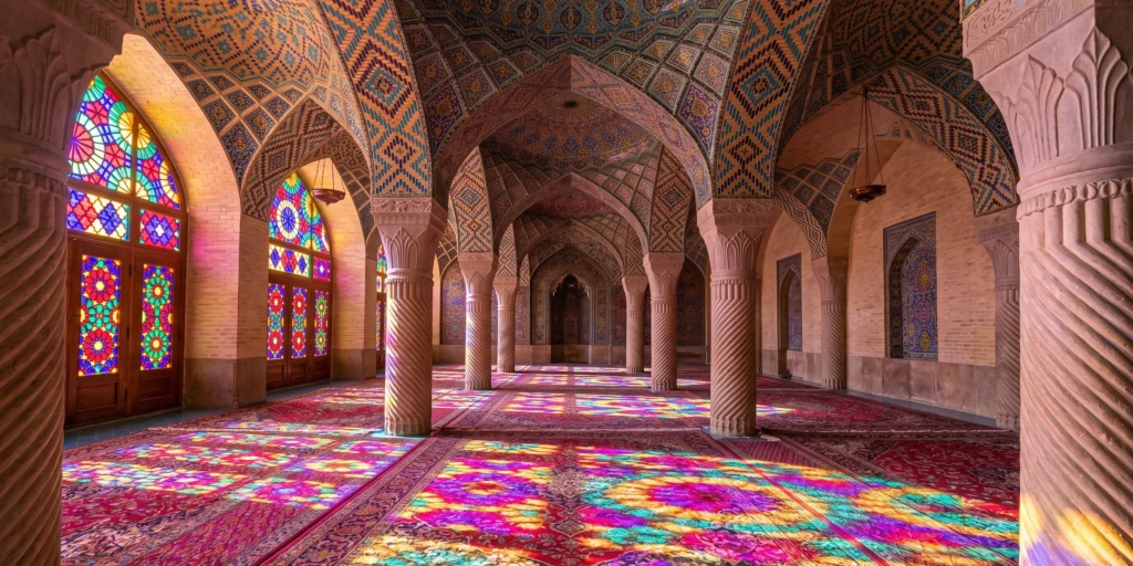 Nasir ol-Molk Mosque interior